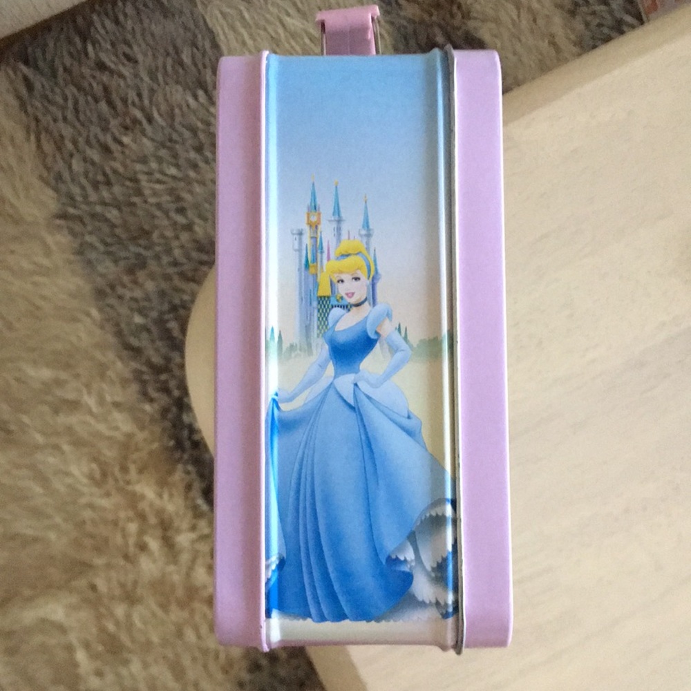 Disney Princess lunchbox - Picture 4 of 5
